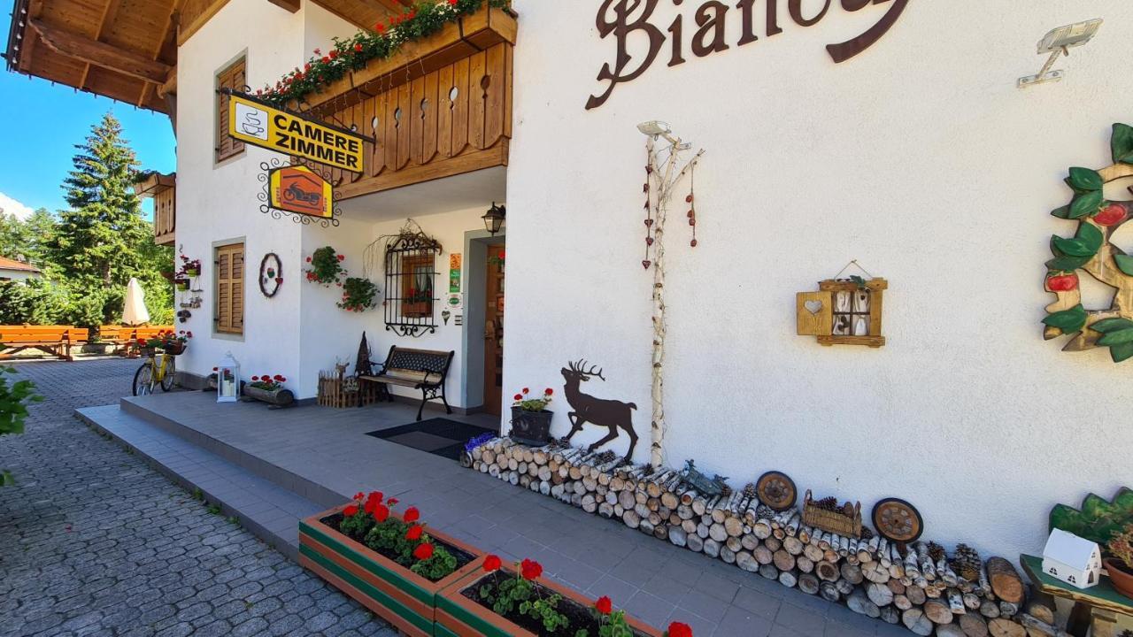 Garni Biancaneve Ruffre-Mendola Exterior foto